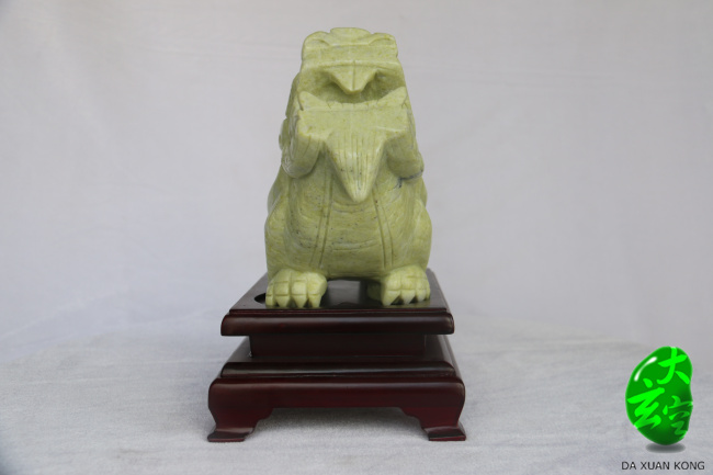 赑屃 大：16800￥ ?。?800￥